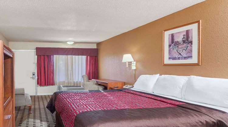 Knights Inn Murfreesboro Room