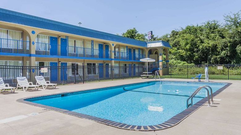<b>Knights Inn Murfreesboro Pool</b>. Images powered by <a href="https://iceportal.shijigroup.com/" title="IcePortal" target="_blank">IcePortal</a>.