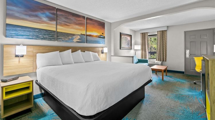 Days Inn Elberton Suite
