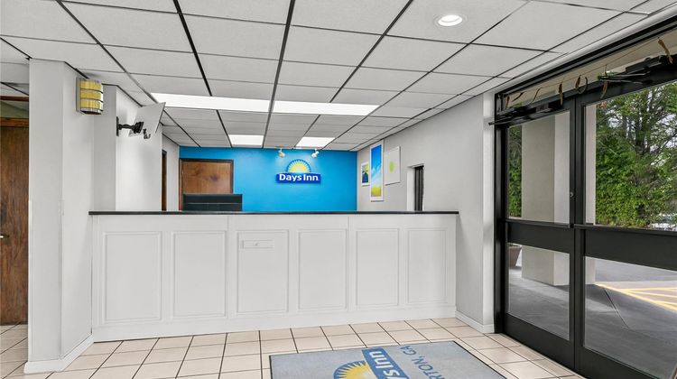 Days Inn Elberton Lobby