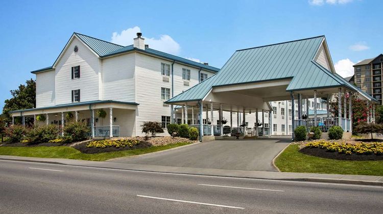 Ramada Pigeon Forge North Exterior