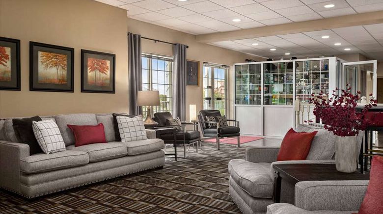<b>Ramada Pigeon Forge North Lobby</b>. Images powered by <a href="https://iceportal.shijigroup.com/" title="IcePortal" target="_blank">IcePortal</a>.