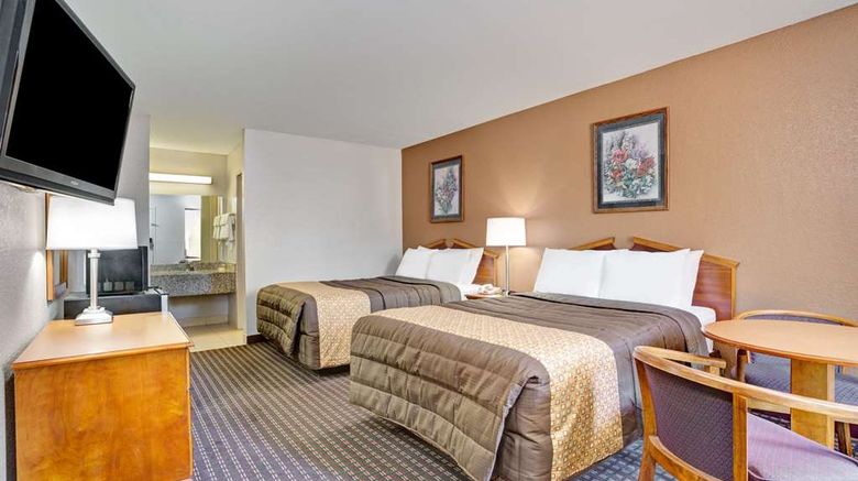 <b>Days Inn Hernando Room</b>. Images powered by <a href="https://iceportal.shijigroup.com/" title="IcePortal" target="_blank">IcePortal</a>.