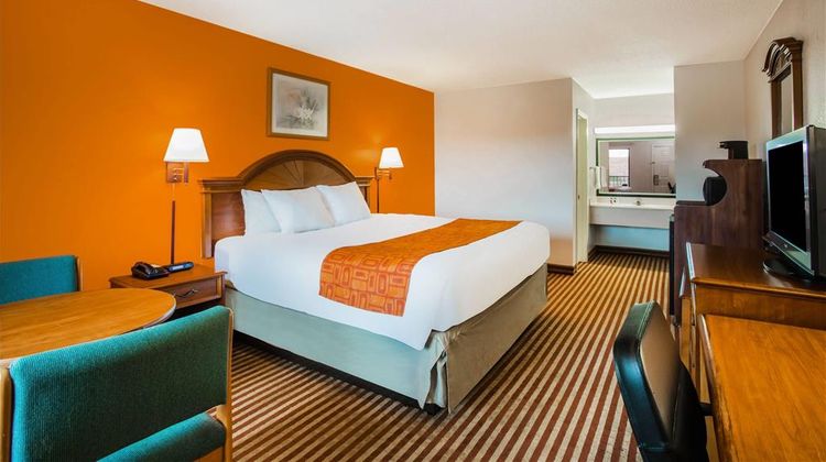 Howard Johnson Inn - Panama City Room