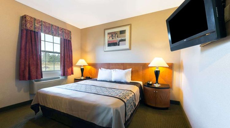 Days Inn Luray Shenandoah Suite