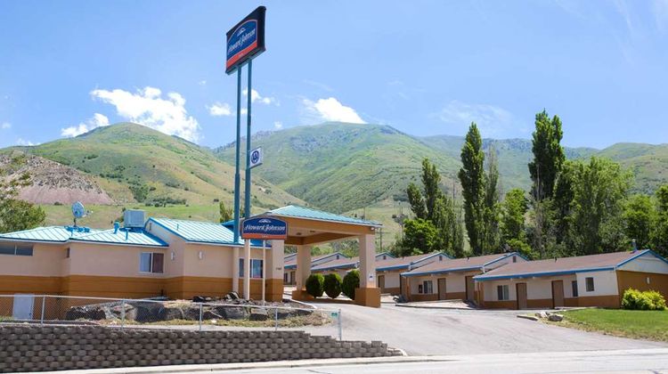 Howard Johnson Inn Brigham City Exterior