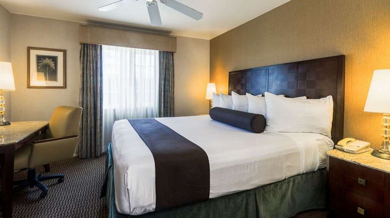 <b>Ramada Costa Mesa/Newport Beach Room</b>. Images powered by <a href="https://iceportal.shijigroup.com/" title="IcePortal" target="_blank">IcePortal</a>.