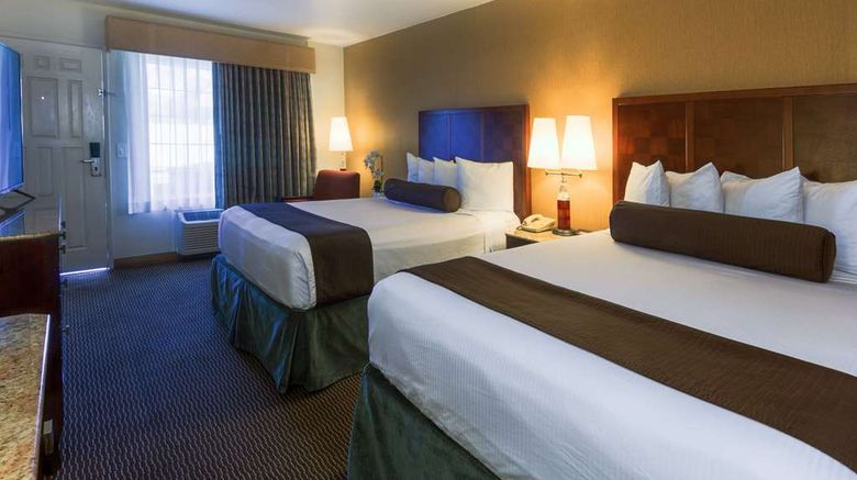 <b>Ramada Costa Mesa/Newport Beach Room</b>. Images powered by <a href="https://iceportal.shijigroup.com/" title="IcePortal" target="_blank">IcePortal</a>.