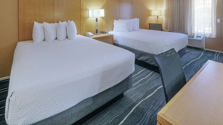 <b>Ramada Costa Mesa/Newport Beach Room</b>. Images powered by <a href="https://iceportal.shijigroup.com/" title="IcePortal" target="_blank">IcePortal</a>.