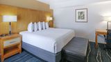 Ramada Costa Mesa/Newport Beach Room
