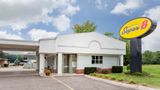 Super 8 Stevensville Exterior