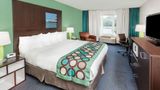 Super 8 Stevensville Room