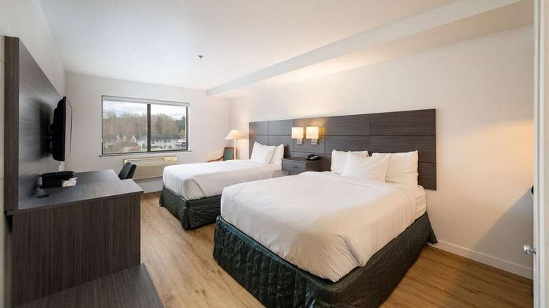 <b>Baymont Inn & Suites Bellingham Room</b>. Images powered by <a href="https://iceportal.shijigroup.com/" title="IcePortal" target="_blank">IcePortal</a>.