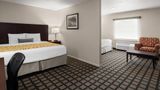 Baymont Inn & Suites Jefferson City Suite