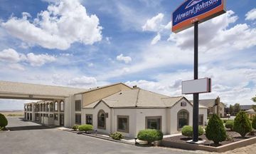 Howard Johnson Holbrook