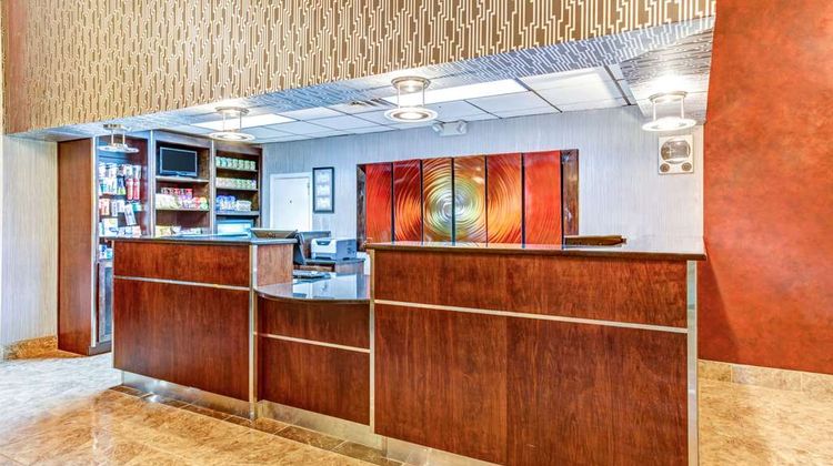 Ramada Murfreesboro Lobby
