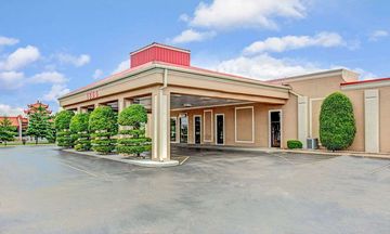 Ramada Murfreesboro
