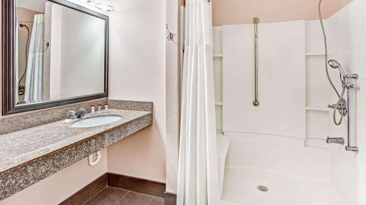 Ramada Murfreesboro Room