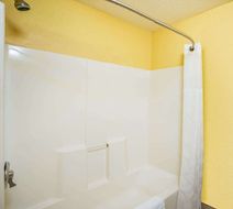 Ramada Sioux Falls Room