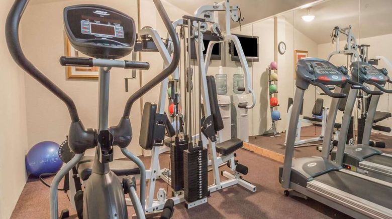 <b>Days Inn Camp Springs Health</b>. Images powered by <a href="https://iceportal.shijigroup.com/" title="IcePortal" target="_blank">IcePortal</a>.