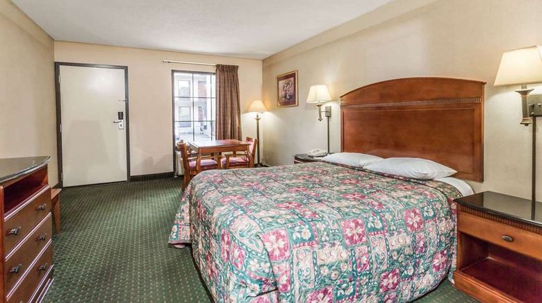 <b>Days Inn Camp Springs Room</b>. Images powered by <a href="https://iceportal.shijigroup.com/" title="IcePortal" target="_blank">IcePortal</a>.
