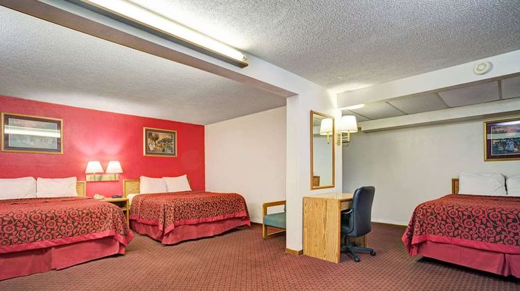 Travelodge by Wyndham Red Wing Room