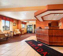 Ramada Wisconsin Dells Lobby
