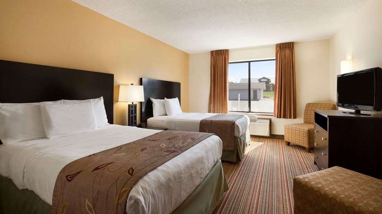<b>Ramada Wisconsin Dells Suite</b>. Images powered by <a href="https://iceportal.shijigroup.com/" title="IcePortal" target="_blank">IcePortal</a>.