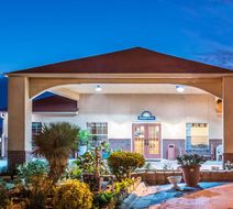 Days Inn Gainesville Exterior