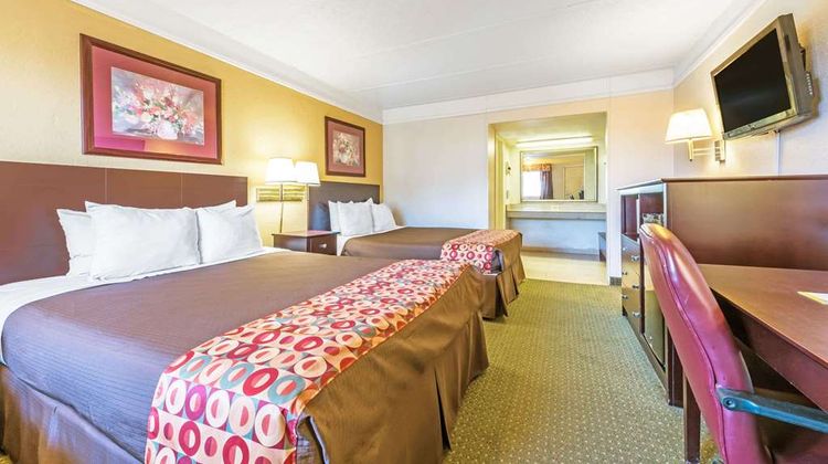 Days Inn Gainesville Room