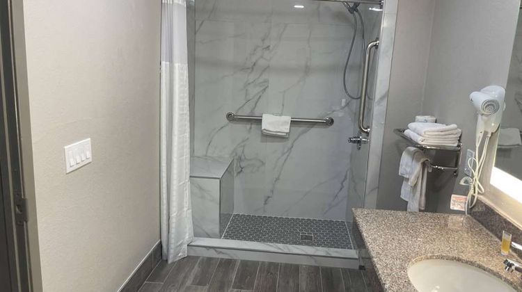 Days Inn New Braunfels Room
