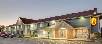 Super 8 Jackson Exterior
