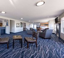 Super 8 Jackson Lobby