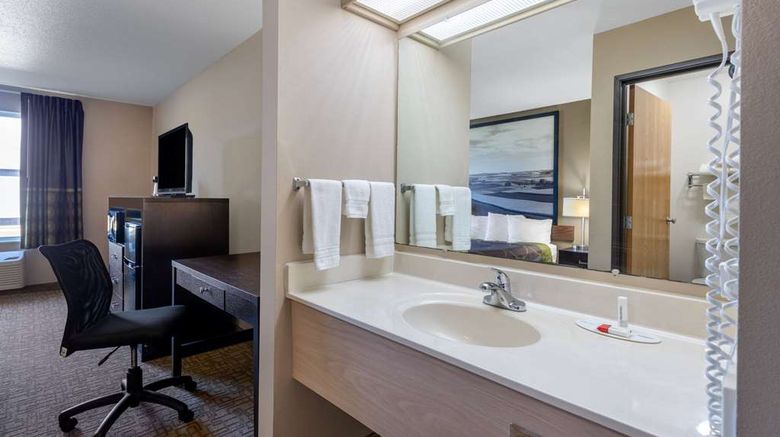 <b>Super 8 Jackson Room</b>. Images powered by <a href="https://iceportal.shijigroup.com/" title="IcePortal" target="_blank">IcePortal</a>.