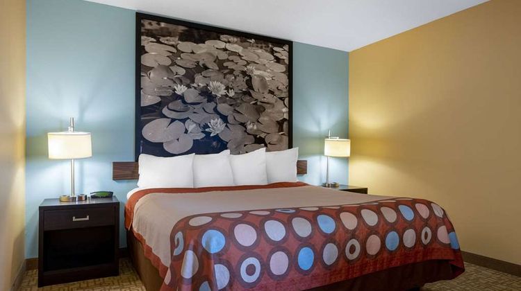 Super 8 Jackson Suite