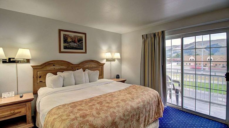 <b>Days Inn & Suites Lolo Room</b>. Images powered by <a href="https://iceportal.shijigroup.com/" title="IcePortal" target="_blank">IcePortal</a>.