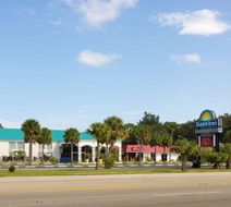 Days Inn by Wyndham Fort Pierce Midtown Exterior