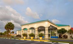 Days Inn by Wyndham Fort Pierce Midtown
