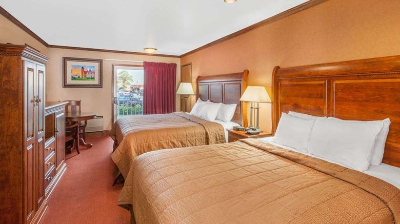<b>Ramada Mackinaw City Waterfront Room</b>. Images powered by <a href="https://iceportal.shijigroup.com/" title="IcePortal" target="_blank">IcePortal</a>.
