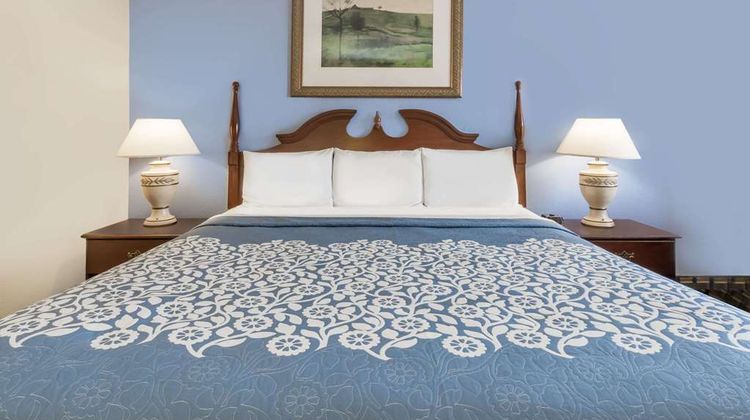 Days Inn Plymouth Room