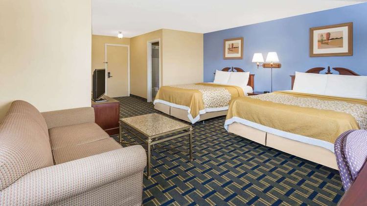Days Inn Plymouth Room