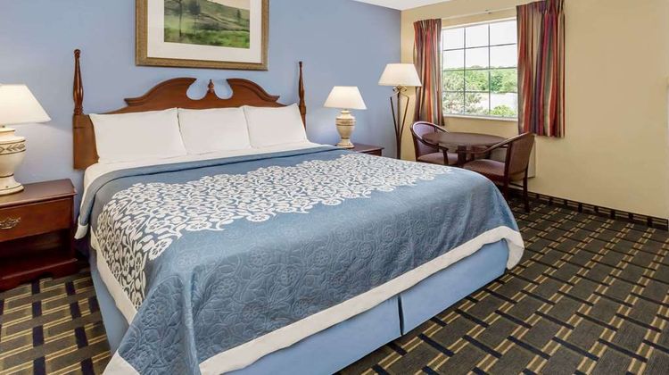 Days Inn Plymouth Room