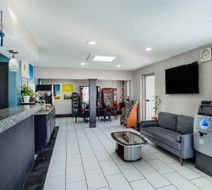 Days Inn Greeneville Lobby