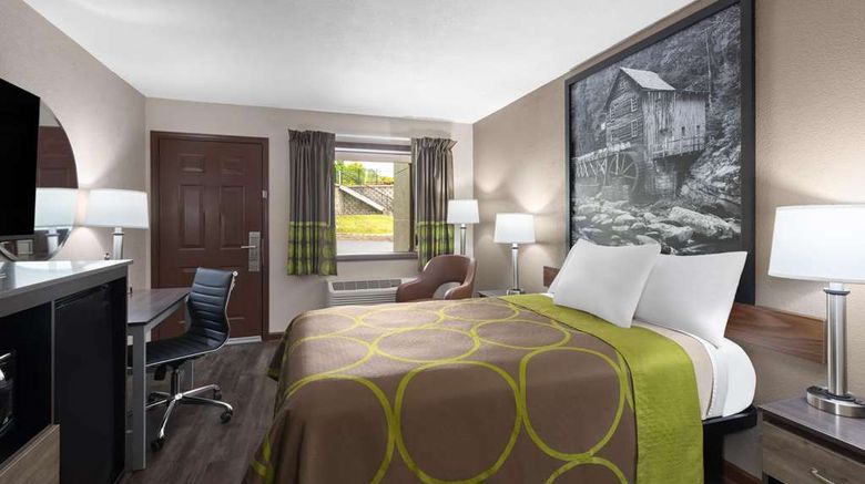 <b>Super 8 Bridgeport/Clarksburg Area Room</b>. Images powered by <a href="https://iceportal.shijigroup.com/" title="IcePortal" target="_blank">IcePortal</a>.