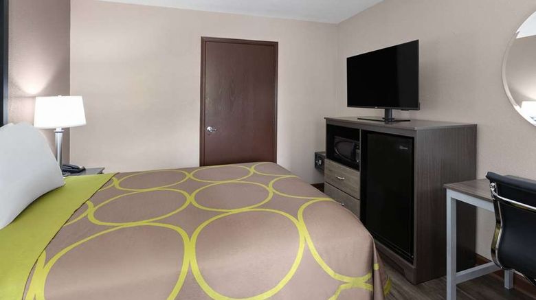 <b>Super 8 Bridgeport/Clarksburg Area Room</b>. Images powered by <a href="https://iceportal.shijigroup.com/" title="IcePortal" target="_blank">IcePortal</a>.
