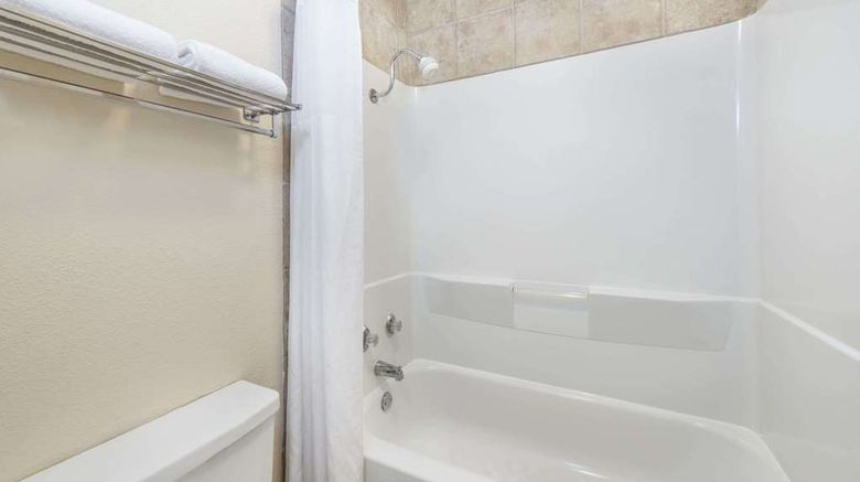 <b>Days Inn Bryan College Station Room</b>. Images powered by <a href="https://iceportal.shijigroup.com/" title="IcePortal" target="_blank">IcePortal</a>.