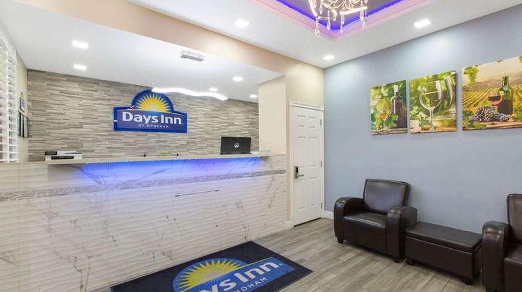 Days Inn Ukiah Lobby