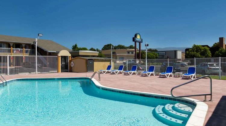 Days Inn Ukiah Pool