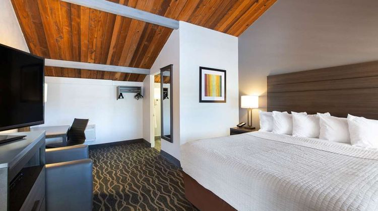 Days Inn Ukiah Room