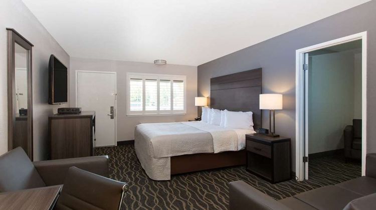 Days Inn Ukiah Suite